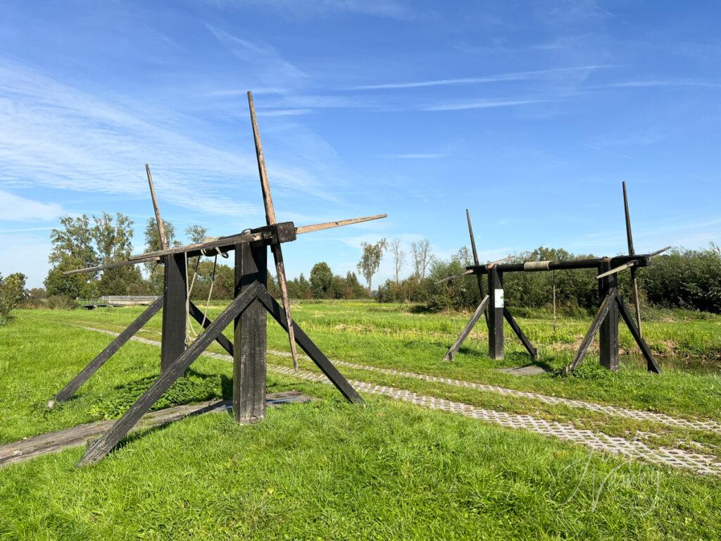 Overtoom of overhaal in polder bij Wijngaarden