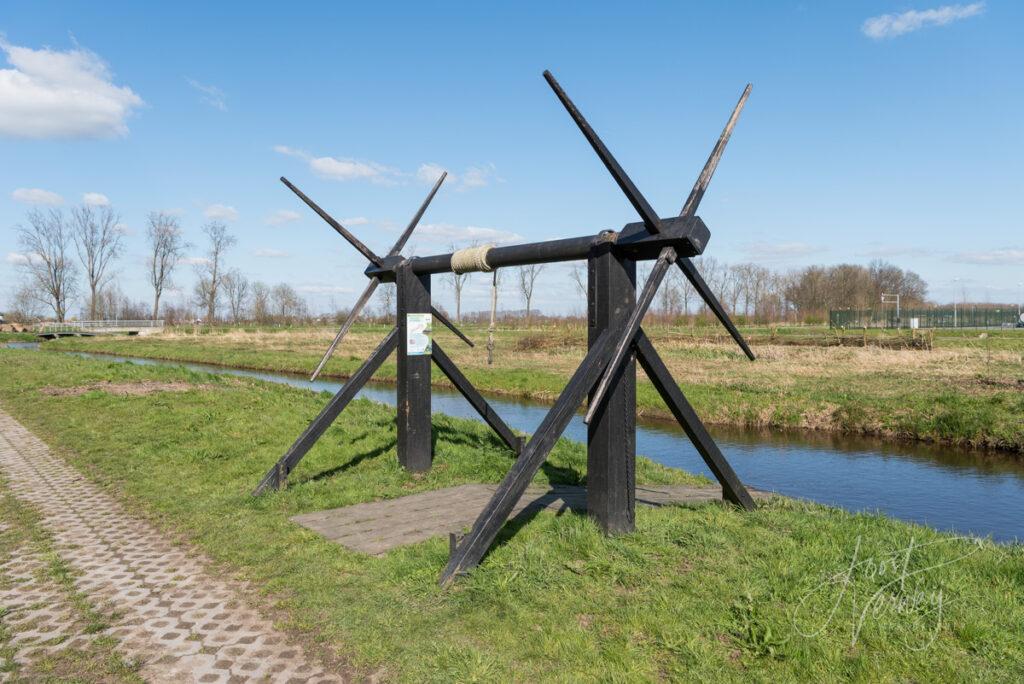 Overtoom of overhaal in polder bij Wijngaarden